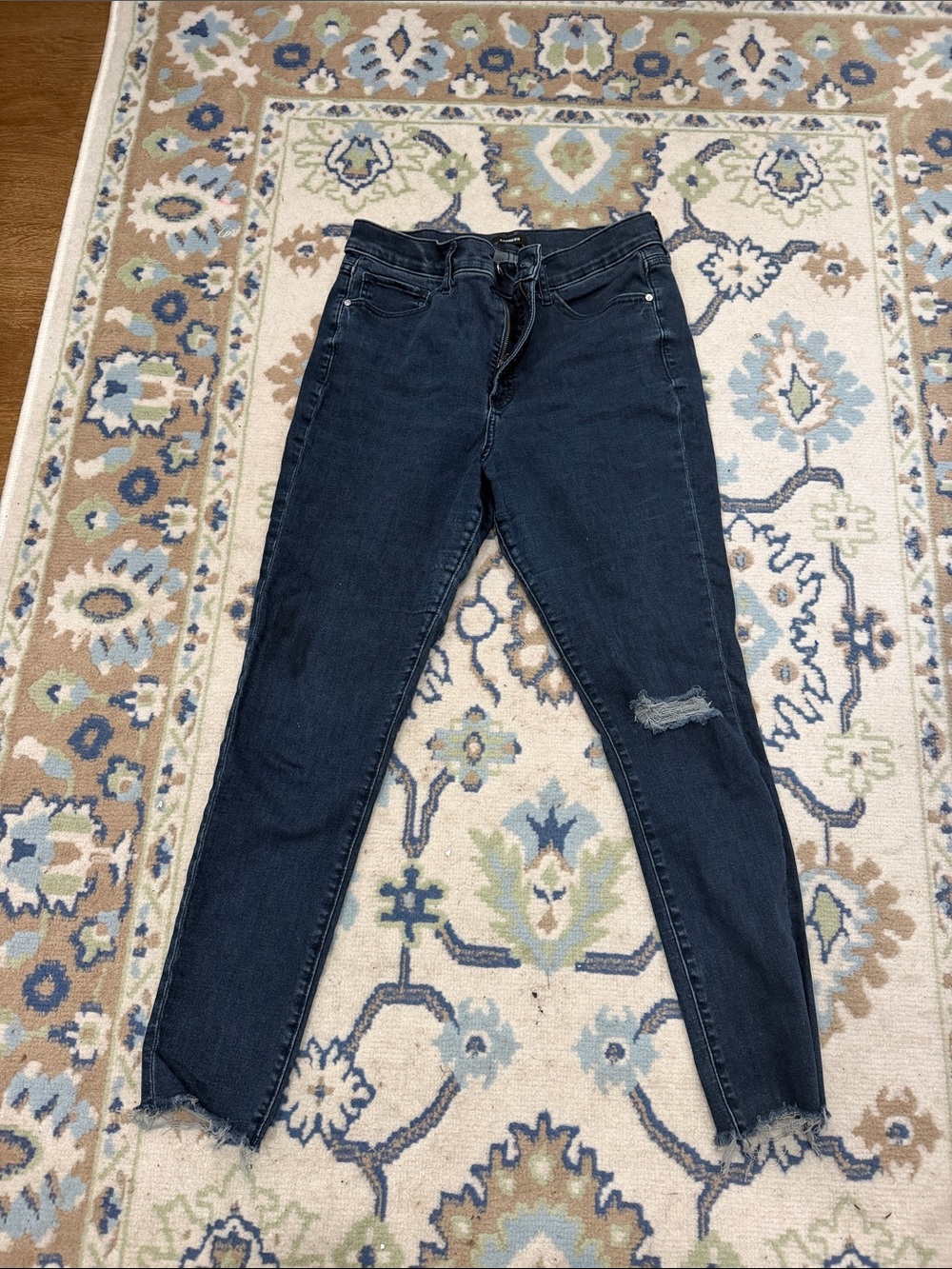 Express Women’s Dark Blue Distressed High-Rise Skinny Jeans
